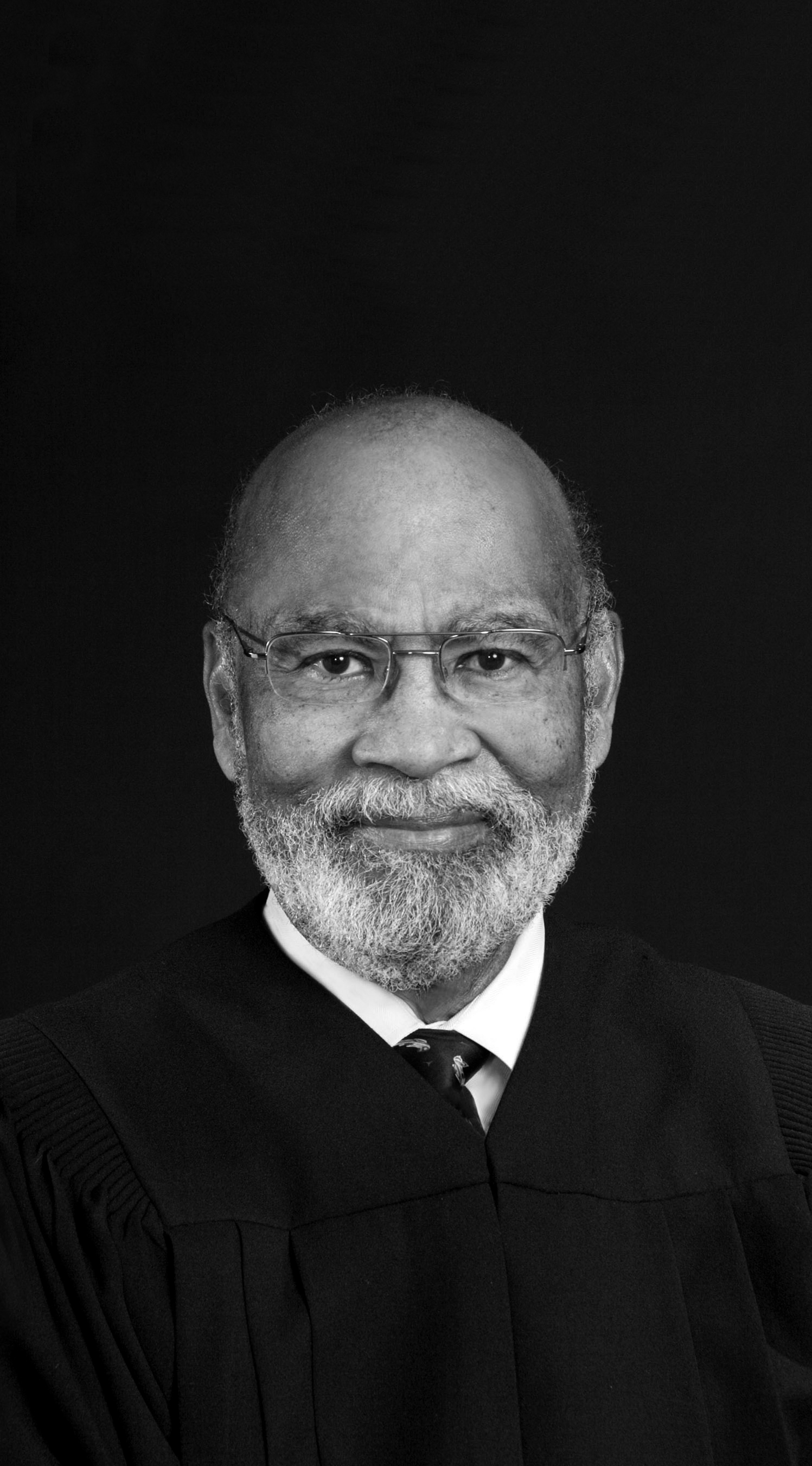 Headshot of Thelton E. Henderson wearing judicial robes.
