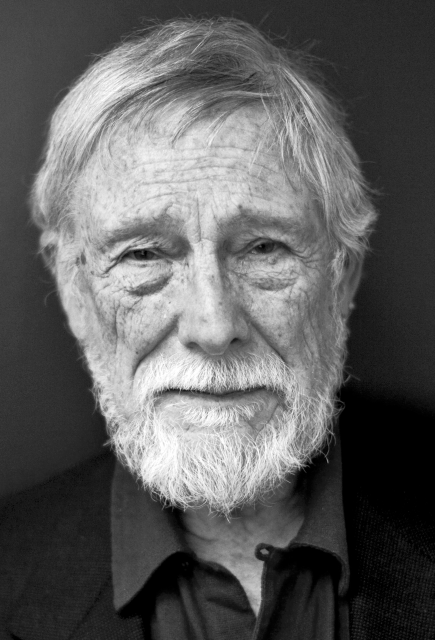 Headshot of Gary Snyder with a content expression.